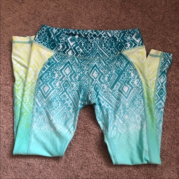 Gianni Bini Tribal Print Leggings - Picture 2 of 4